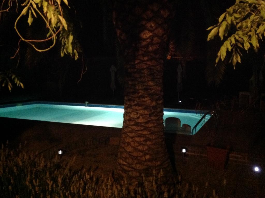 Le Patio Fleuri Hotell Lorgues Exteriör bild