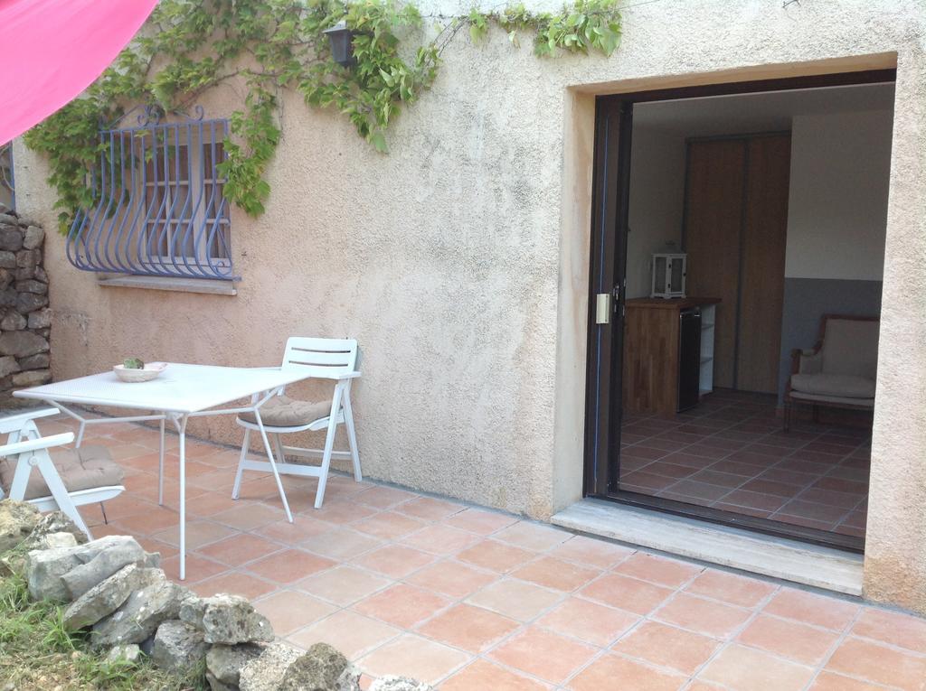 Le Patio Fleuri Hotell Lorgues Rum bild